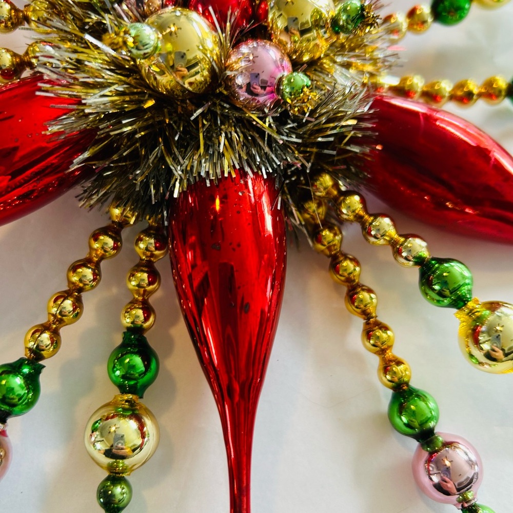 Tree topper Vintage repurposed Colorful Holiday Christmas tree topper - Picture 3 of 8
